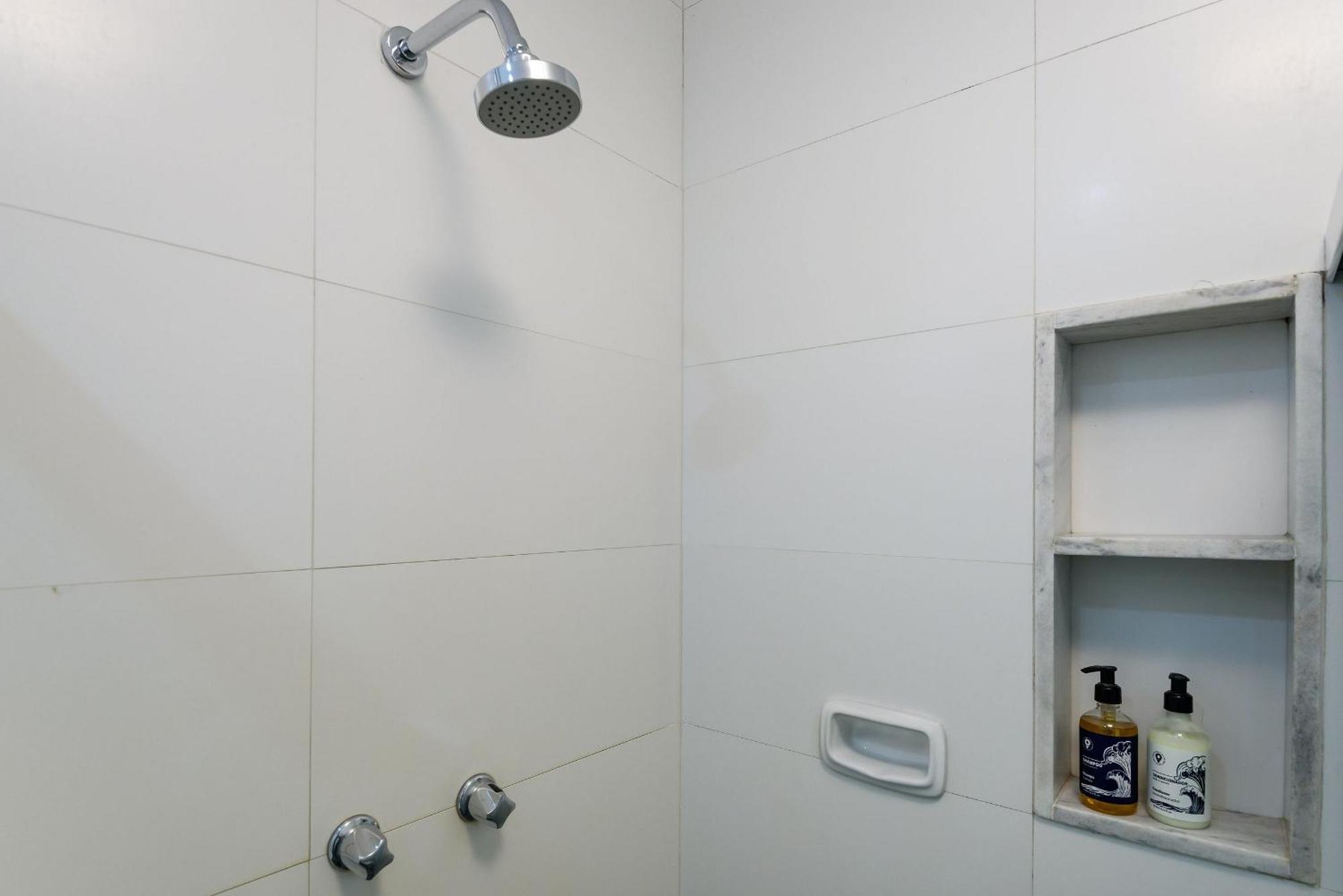 Apartamento 2qtos A 150m Da De Ipanema | Gc 56/702