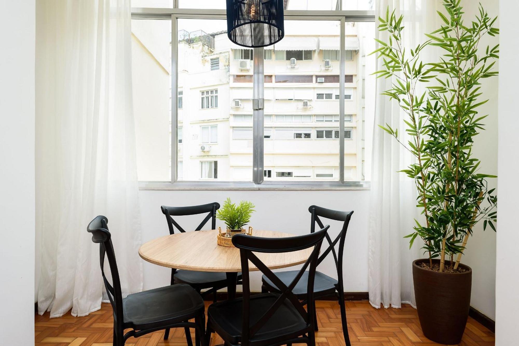 2qtos A 150m Da De Ipanema | Gc 56/702 Apartamento